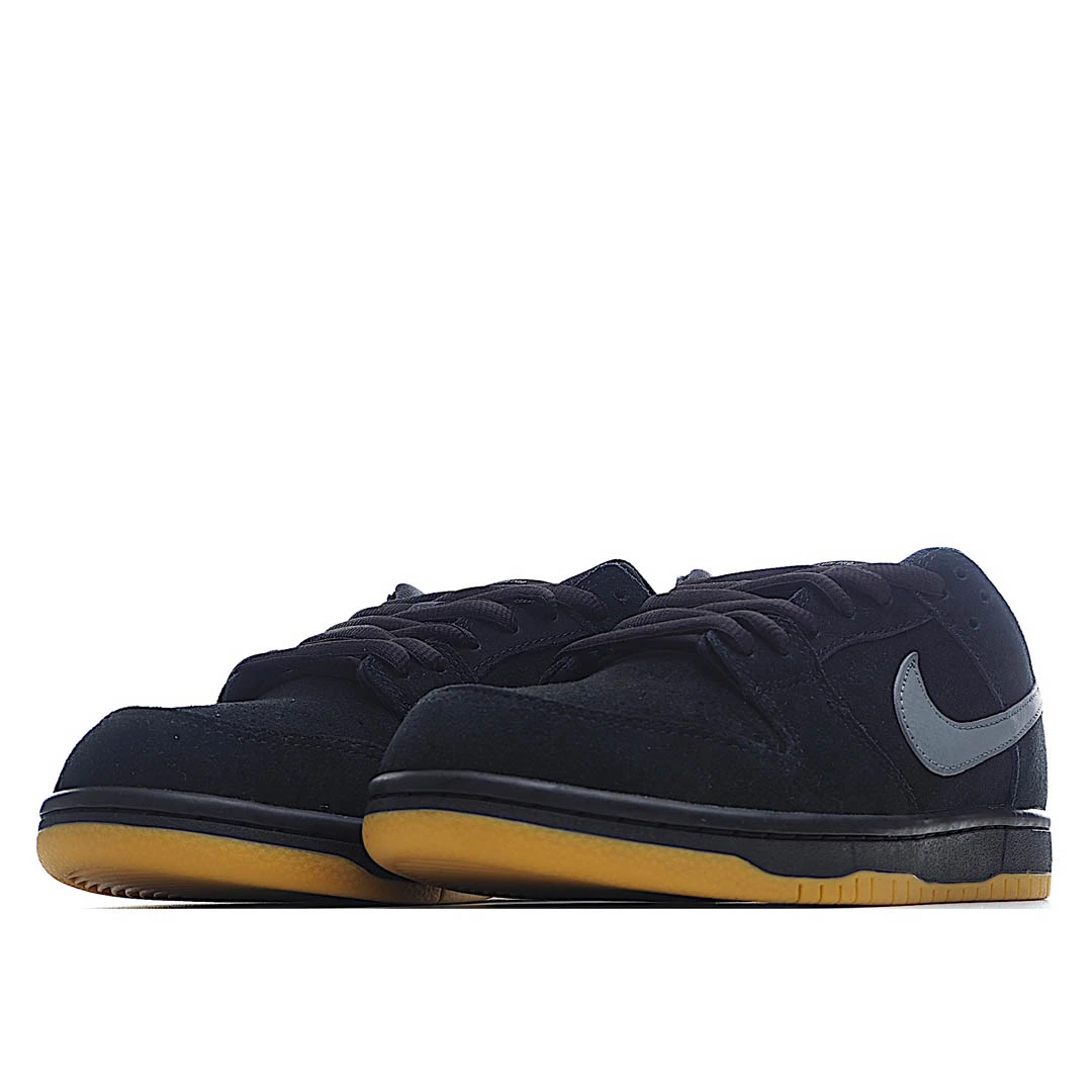 Nike SB Dunk Low Fog Black and Grey Low-Top Sneakers