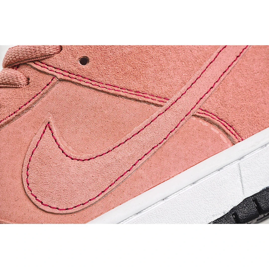 Nike SB Dunk Low Pink Pink