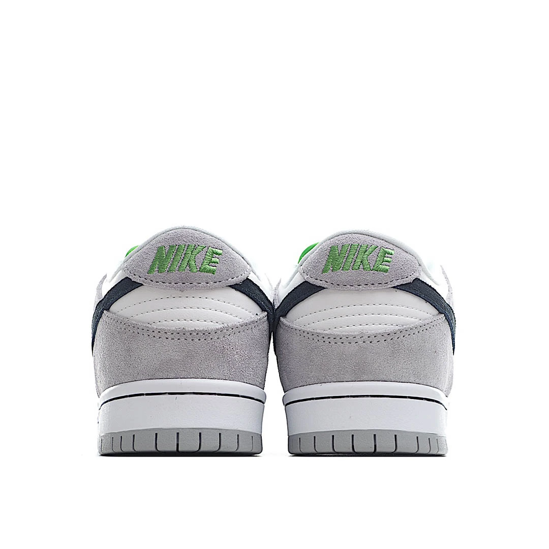 Nike SB Dunk Low Pro SB Sneakers