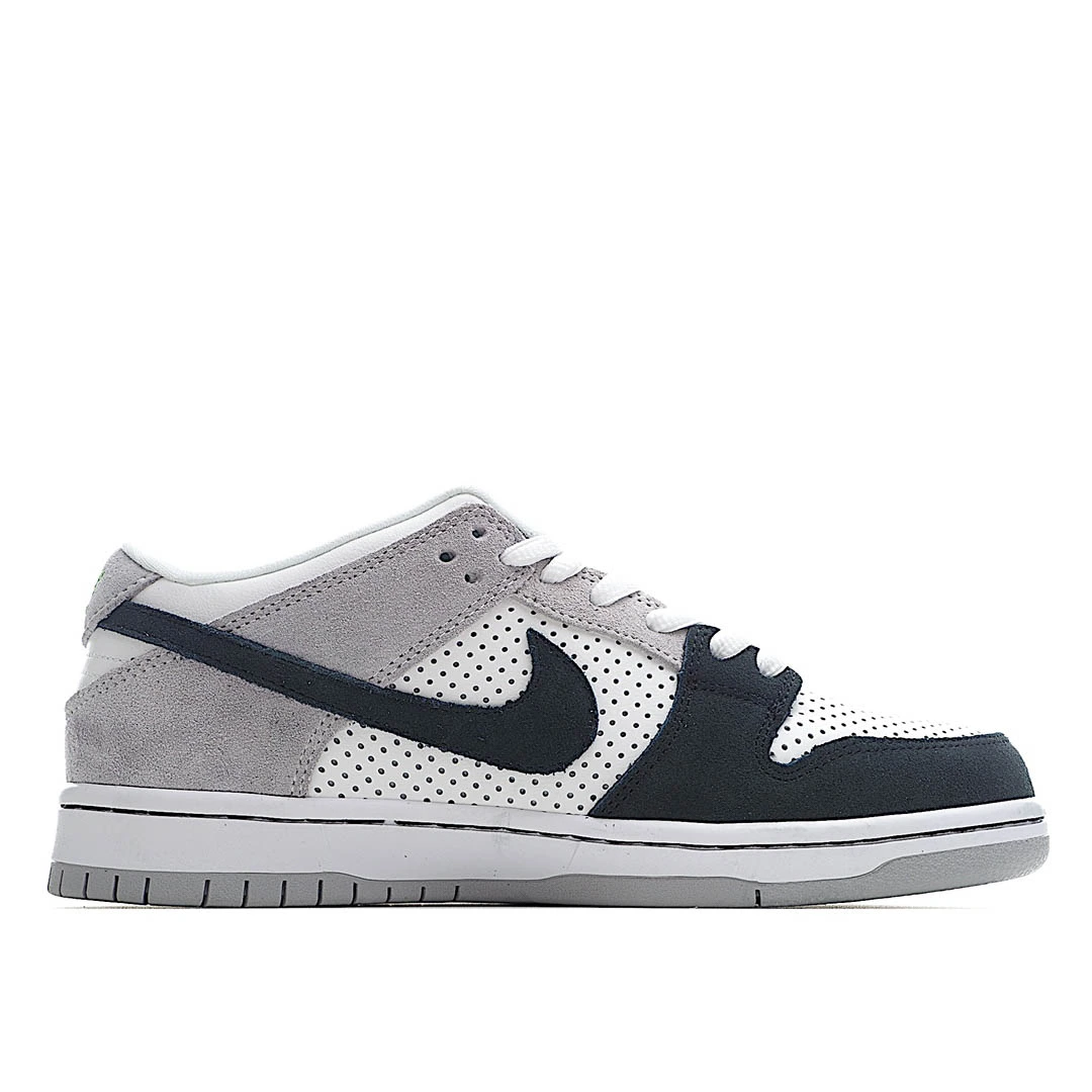 Nike SB Dunk Low Pro SB Sneakers