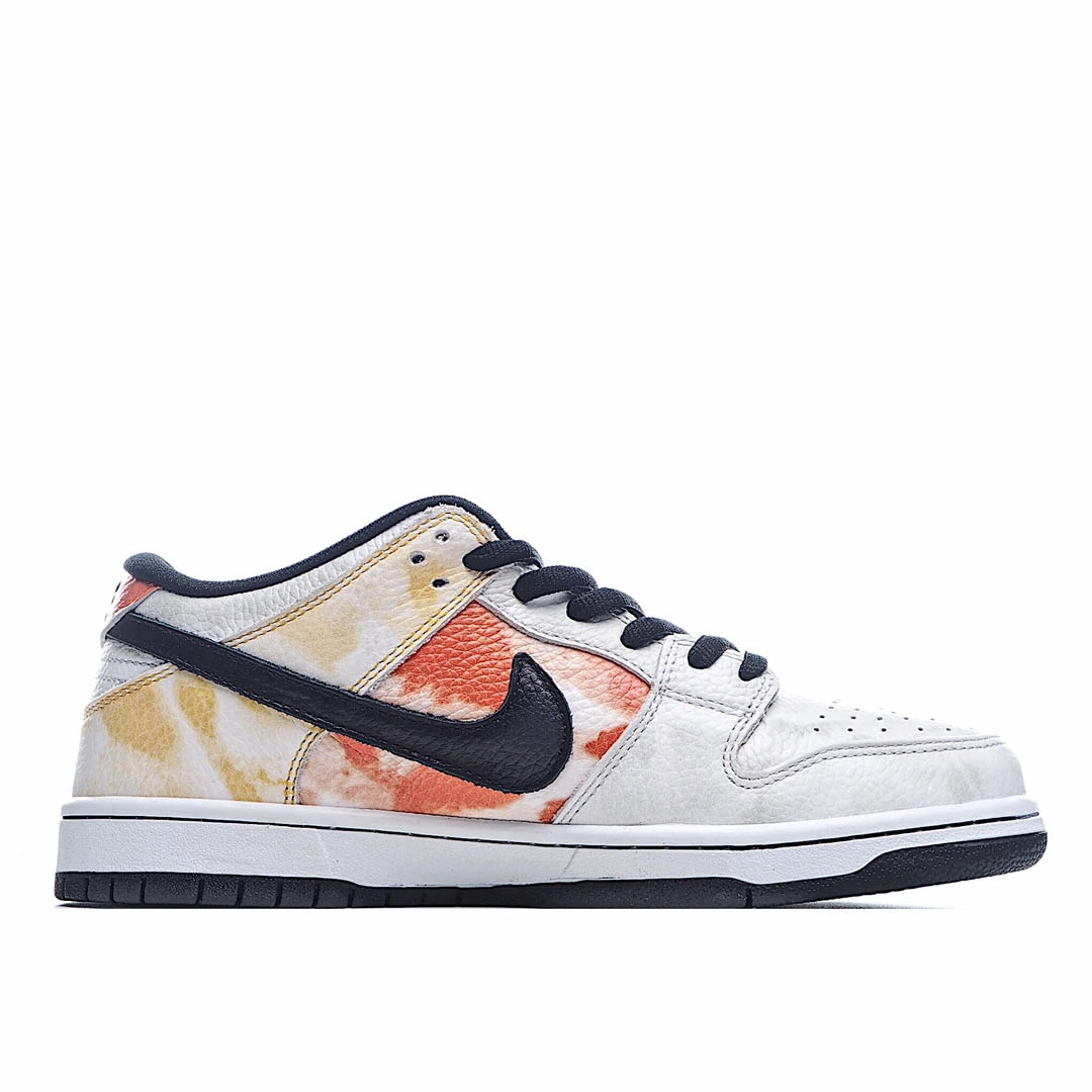 Nike SB Dunk Low “Raygun