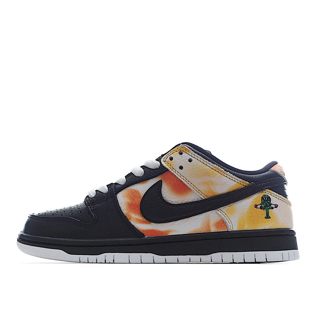 Nike SB Dunk Low “Raygun