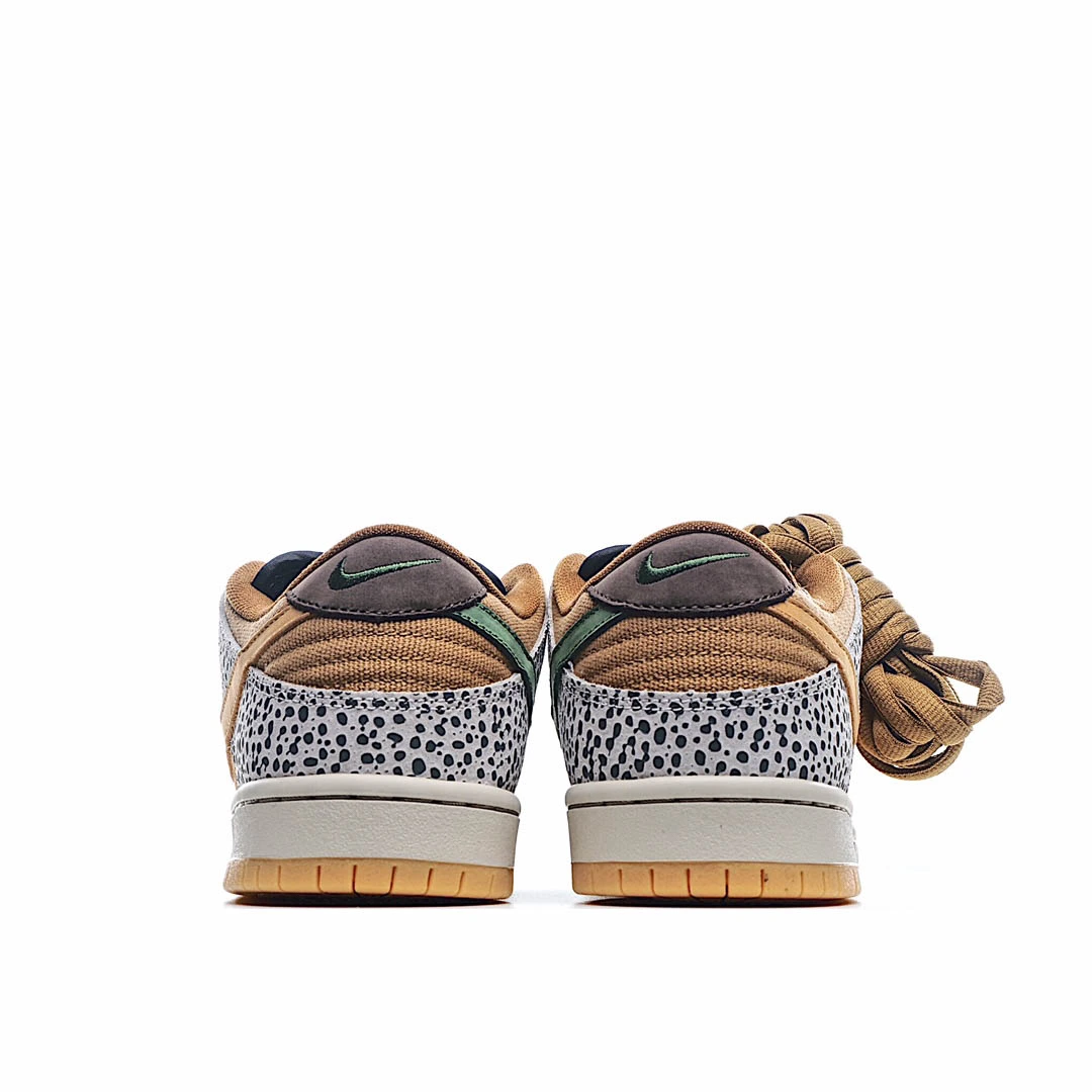 Nike SB Dunk Low “Safari”