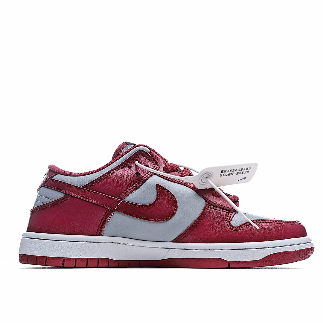 Nike SB Dunk Low Valentines Day Sneakers