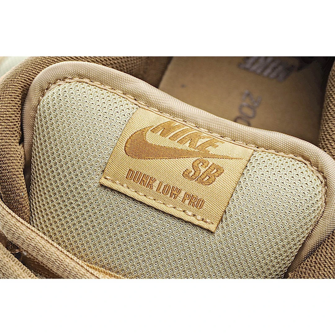 Nike SB Dunk Low Wheat