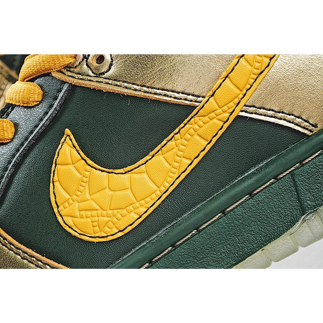 Nike SB Dunk Pro Low Doernbecher Sneakers