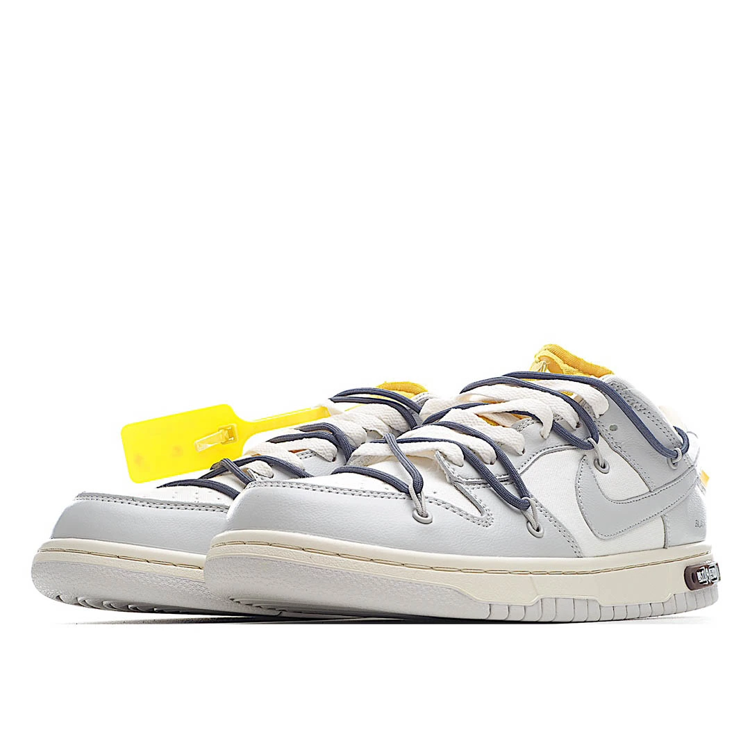 Off-White x Nike Dunk Low Sneakers