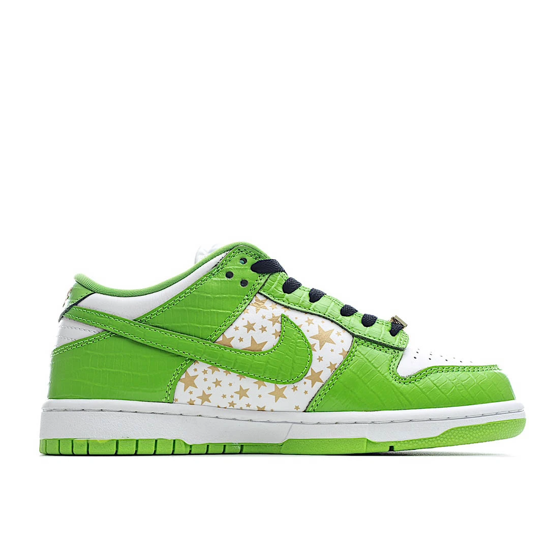 Supreme x Nike SB Dunk Low Sneakers